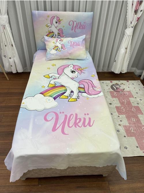 Unicorn Yatak Örtüsü Hediye Yastık Kılıfı Gökkuşağı ve Bulutlu İnce Dekoratif Petek Kumaş