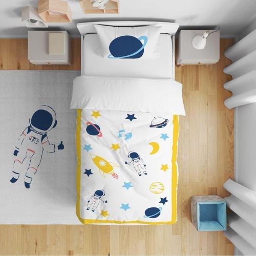 Yatak Örtüsü Uzay Temalı Astronot 140x220 - Yastık Kılıfı Hediye