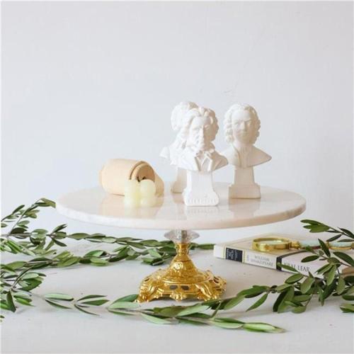 Mermer Beyaz 28 Cm Altın Barok Ayak Sunum Tabağı