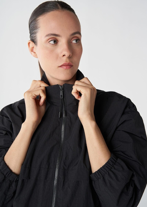 HMLWINONA RAINCOAT BLACK TEKSTIL Kadın Yağmurluk