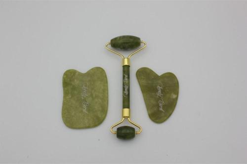 Yeşim Roller Ve Gua Sha 2 Gua Sha