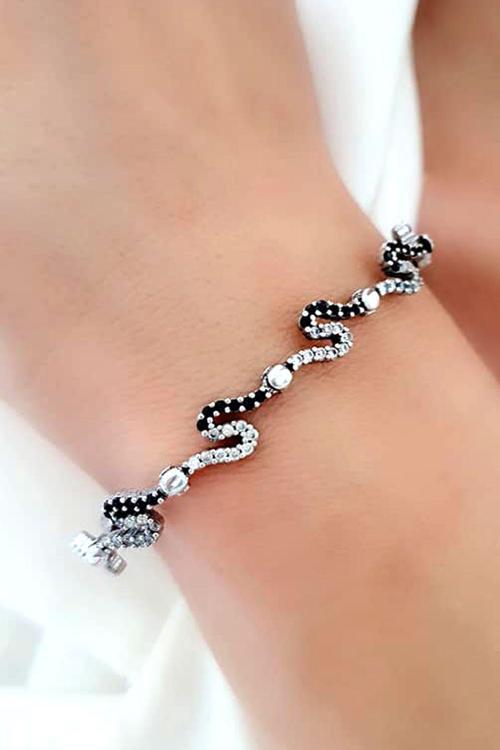 Oniks Ve Zirkon Taş Detaylı Gümüş Su Yolu Bileklik