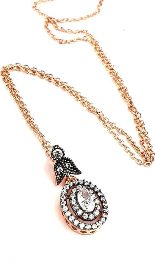 Elmas İsciliginde Zirkon Taşlı 925 Ayar Gümüş Rose Oval Kolye