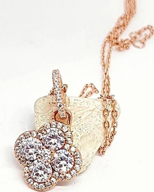 Yonca Figürlü Swarovski Taşlı Gümüş Bayan Kolye