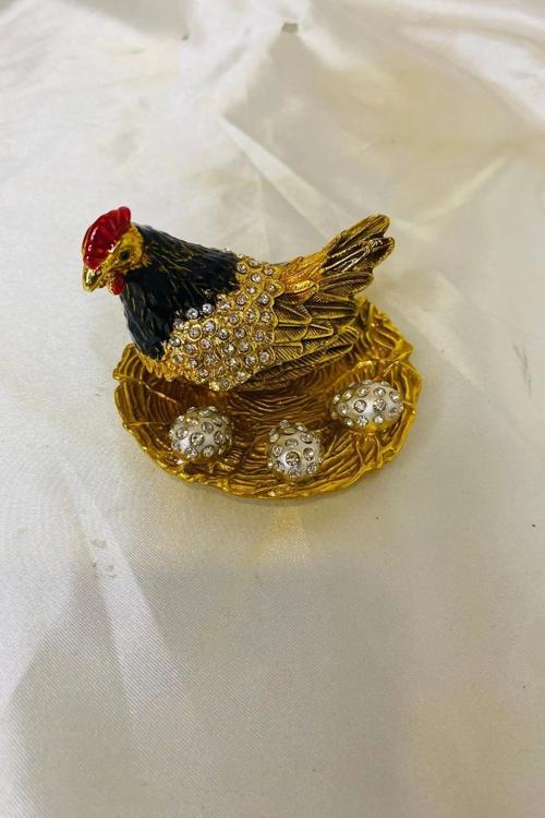 Feng Shui Ejderha Yılı Koruyucu Bereket Zenginlik Sembolü Altın Yumurtlayan Tavuk Swaroski Taşlı
