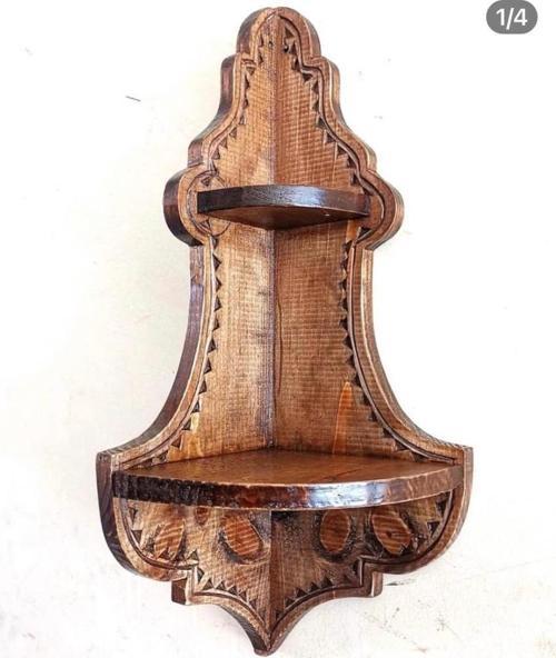 Ahşap El Oyması Köşe Raf  56x17x17 cm.