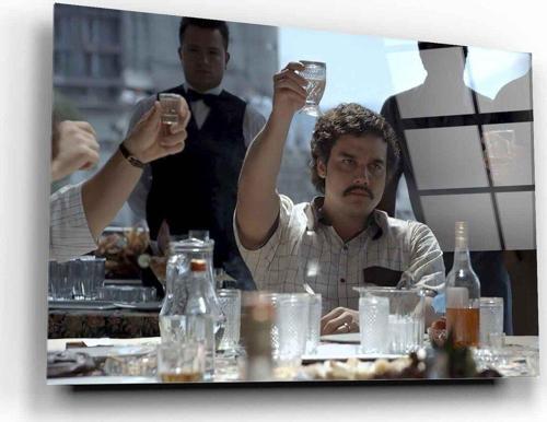 Pablo Escobar Narcos Cam Tablo | Hediyelik, Dekoratif, Ofis, Mutfak