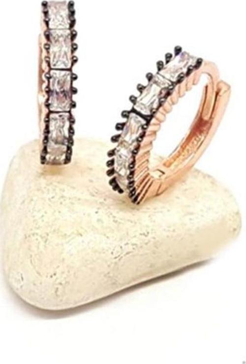 Baget Kesim Taşlı Elmas İşçiliğinde Gümüş Rose Küpe