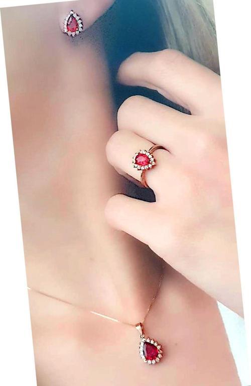Kırmızı Zirkon Taşlı Gümüş Rose Takı Seti