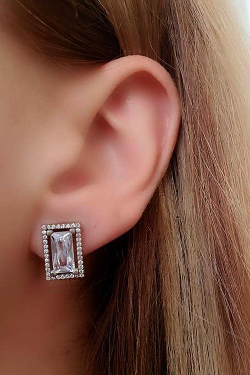 Pırlanta Işıltısında Swarovski Taşlı Gümüş Tek Taş Küpe