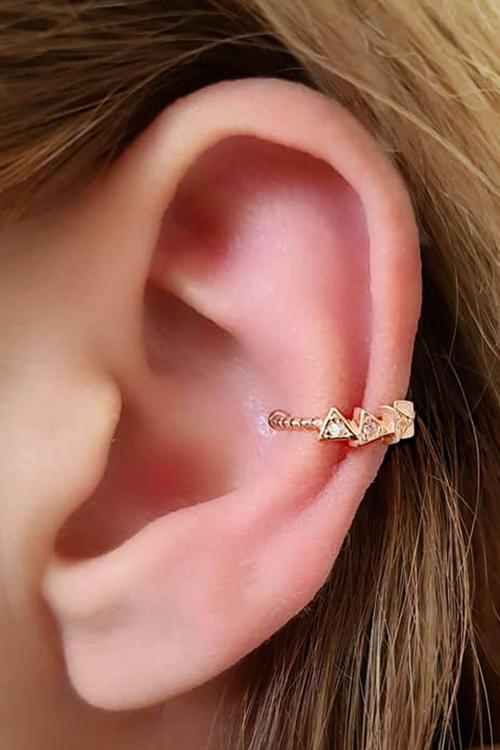 Üçgen Figürlü Gümüş Rose Sıkıştırmalı Kıkırdak Küpesi