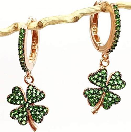 Yonca Figürlü Gümüş Bayan Küpe