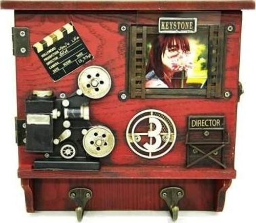 El Yapımı Sinema Temalı Askılık