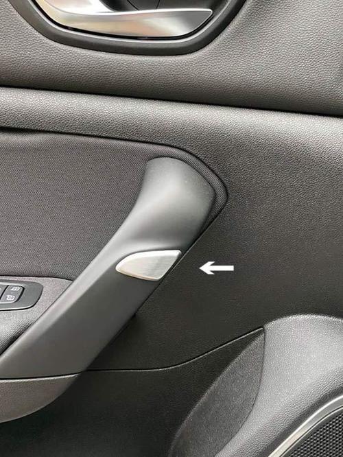 Renault Megane 4 HB Krom Kapı İçi Tutamak 2 Parça Taşlı 2016-2020 Arası