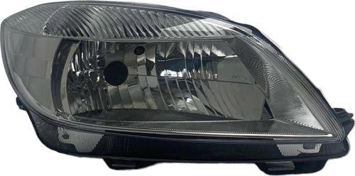 Skoda Fabia Sağ Beyaz Far Lambası 2009-2012
