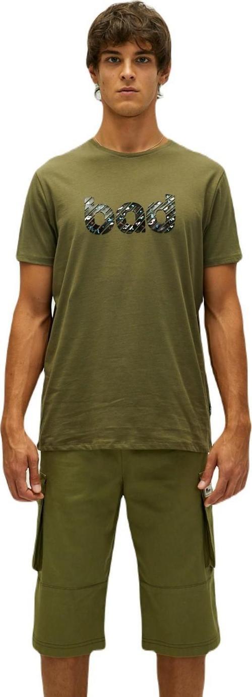 22.01.07.014-C70 Bad Erkek T-Shirt