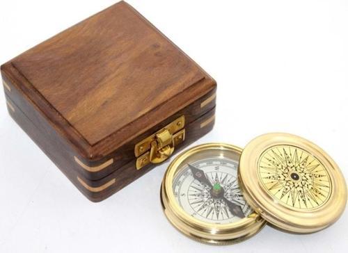 Ahşap Kutulu Pusula