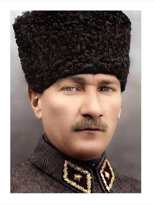 Mustafa Kemal Atatürk Art Mdf Tablo 35 cm x 50 cm