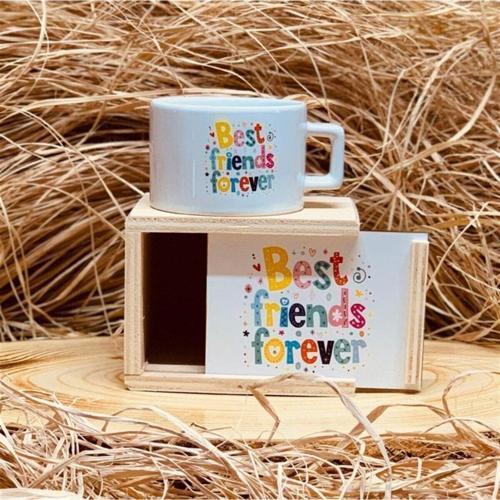 Best Friends Forever Tasarımlı Ahşap Kutulu Kupa