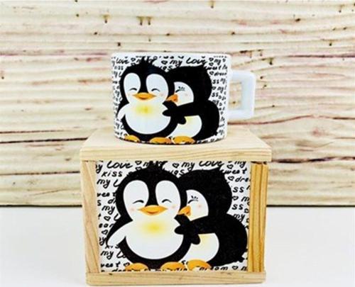 Beyaz  Penguen Tasarımlı Kutulu Kupa