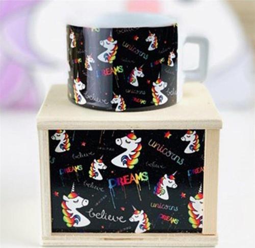 Beyaz Unicorn Tasarımlı Kutulu Kupa