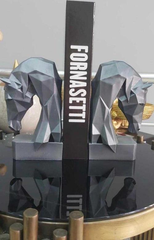 Kitap Tutucu Kübik At Figürlü 2'li Antrasit ( Polyester)