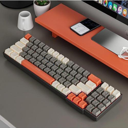 Leaven K780 Çıkarılabilir Kablolu Rgb Hot Swap Antighosting Mekanik Oyuncu Klavye