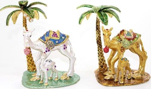 Taşlı Yavrulu Deve Figürü