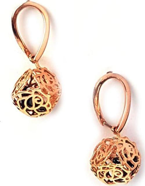 Oniks Taş detalı gümüş üzerine rose altın kaplamalı sallantılı çivi küpe