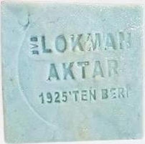 Lokman Aktar El Yapımı Kostiksiz Isırgan Sabunu 6.5 x 6.5 x 2.5 CM 1 Adet