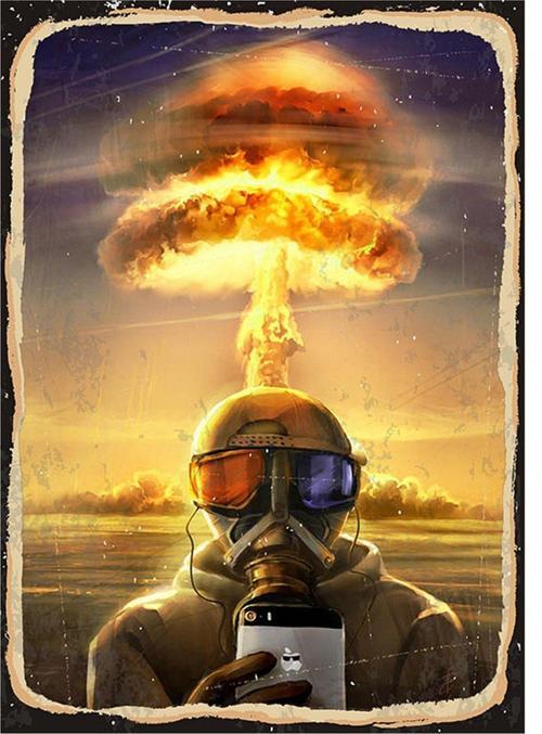 Atom Bombası Ve Selfie Modern Ahşap Tablo