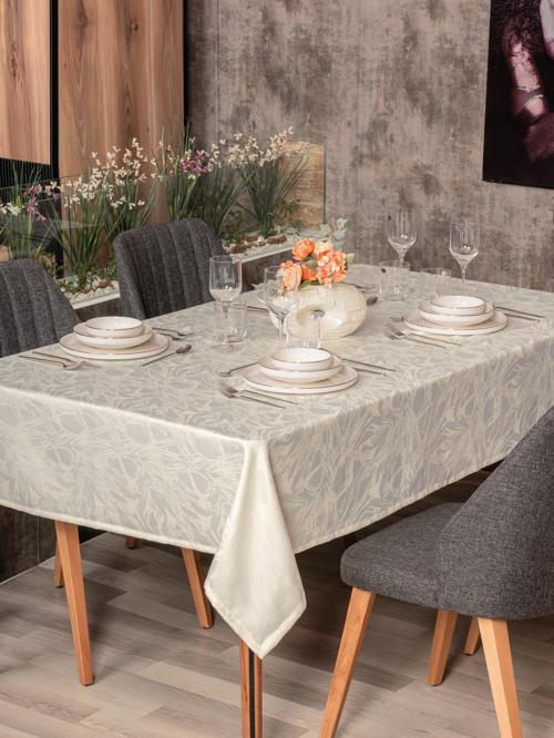 Jakarlı Dertsiz Masa Örtüsü Lavinia Krem 155x160