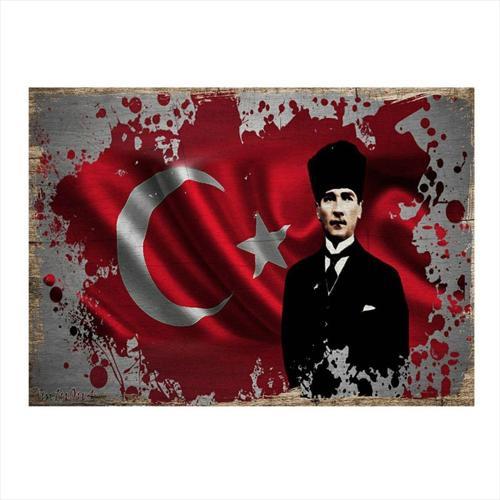 Mustafa Kemal Atatürk Ve Bayrak Dekoratif Ahşap Tablo