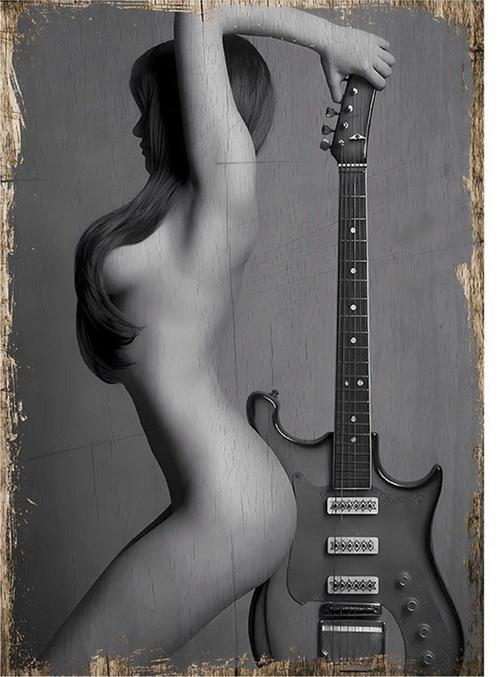 Kadın Ve Gitar Dekoratif Mdf Tablo 18Cm X 27Cm