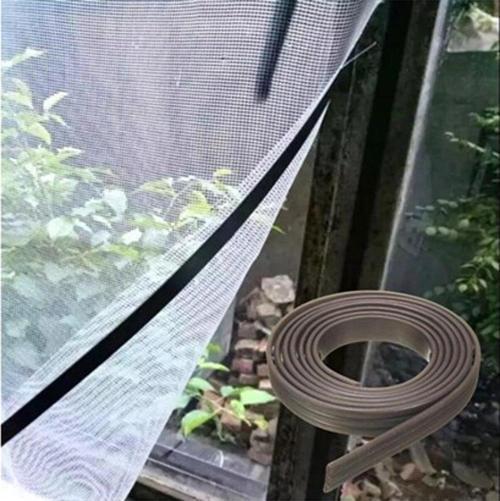Naturel Şerit Mıknatıs Magnet Kes Kullan Siyah Genişlik 9 mm Kalınlık 1,8 mm 1 Metre