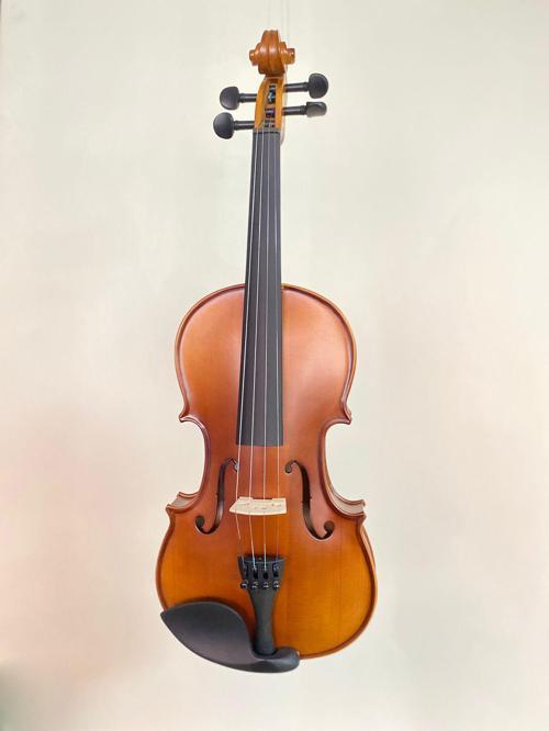 V16044MAT KEMAN, SCALE 4/4, MAT, KLAVYE KARARTILMIŞ AKÇAA