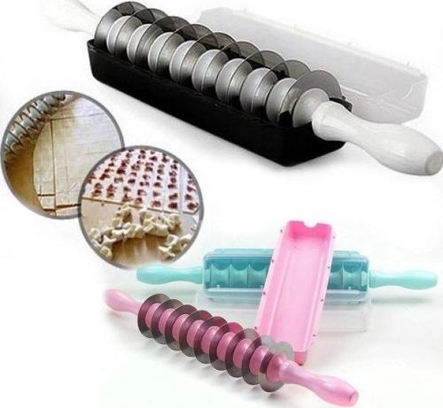 Pratik 9 Bıçaklı Mantı Kesme Merdanesi