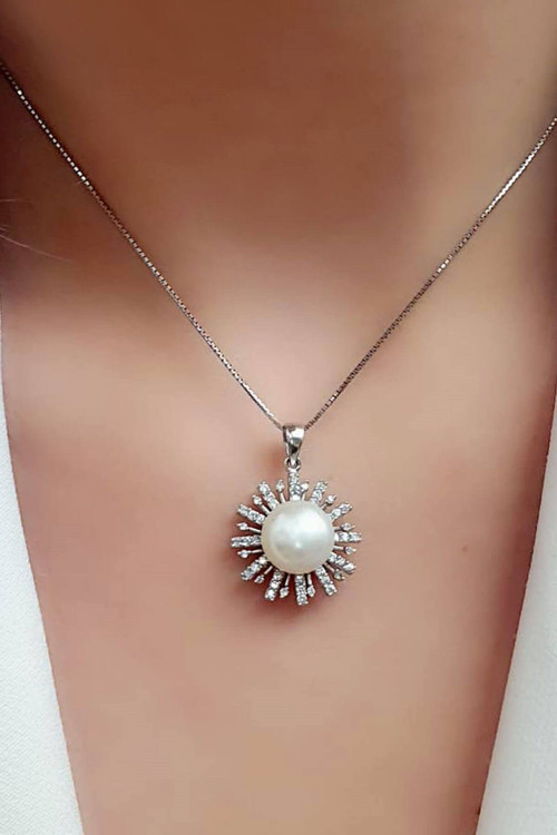 Pırlanta ışıltısında zirkon 925 ayar gümüş tasarım inci kolye