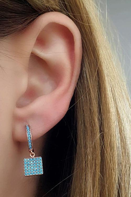 Turkuaz Taşlı 925 ayar Gümüş Rose Küpe