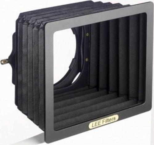 Filters Universal Lens Hood + Filter Slot