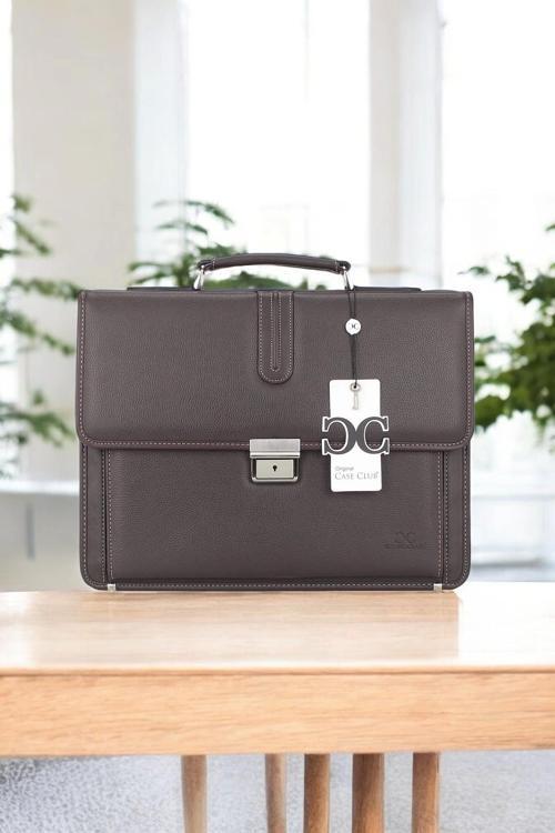 Kahverengi Klasik Evrak Model Erkek 15.6 inç Laptop Çantası