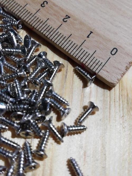 50 ADET 7,5 MM MİNİ AHŞAP MENTEŞE KİLİT HOBİ VİDASI NİKEL