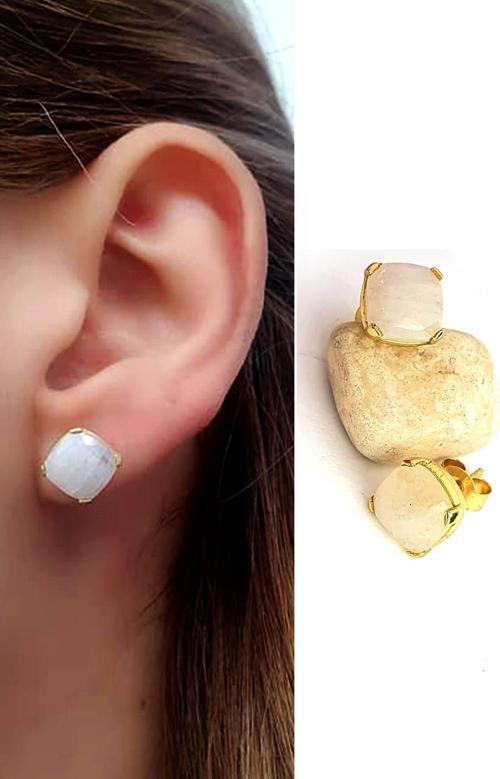 Ay taşı gümüş üzerine altın kaplama tasarım küpe