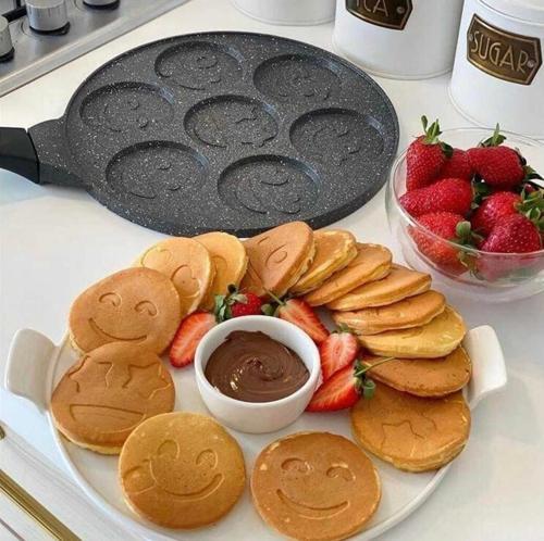 granit pankek tava 28 cm gülen yüz emojili pankek tavası