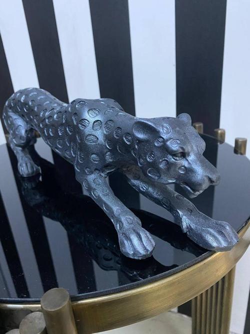 Leopar Antrasit Dekoratif Biblo