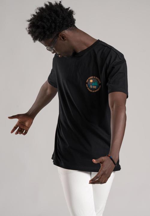 FBI Yarım Oversize (Hafif Bol Kesim) Arkası Baskılı Pamuklu T-shirt
