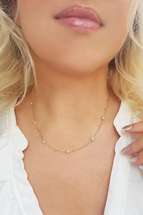 925 Ayar Gümüş Sıra Taşlı Kolye