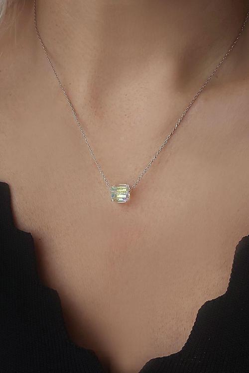 925 Ayar Gümüş Küp İ Taşlı Kolye