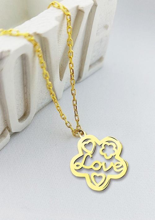925 Ayar Gümüş Love Yazılı Çiçek Kolye