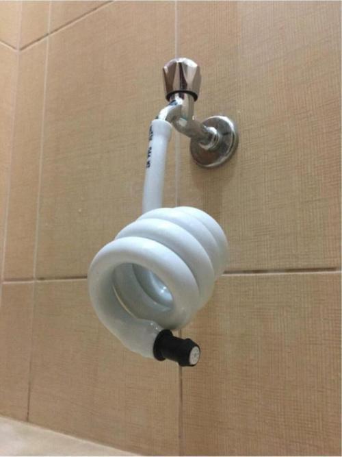 Wc Hortummatik Yere Değmeyen Wc Hortumu - Beyaz Renk